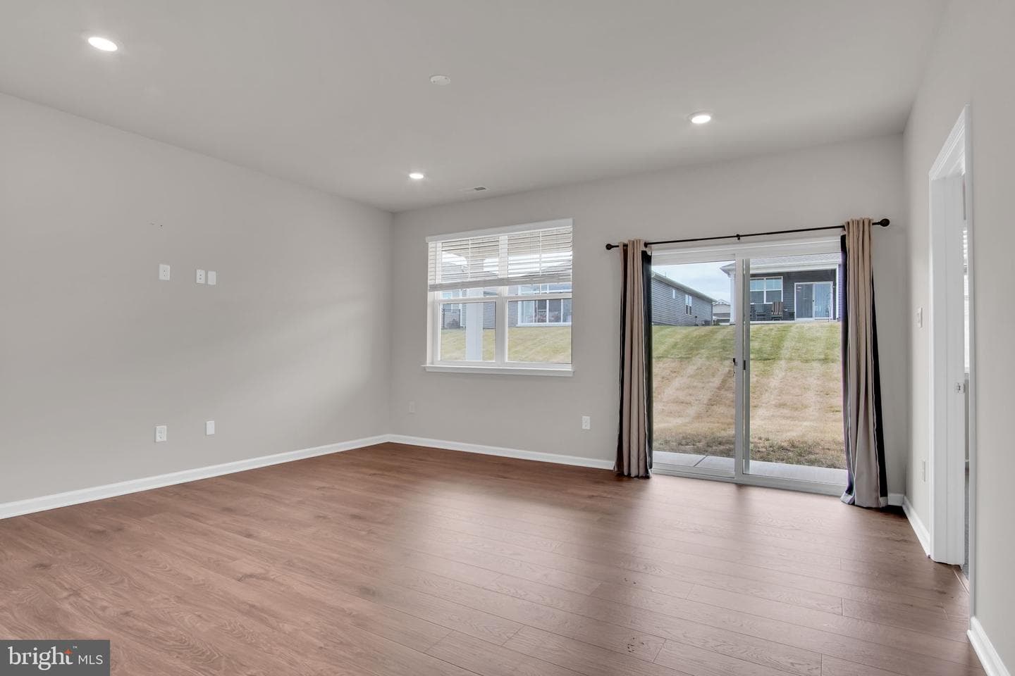 6 Grand Overlook Drive photo 5