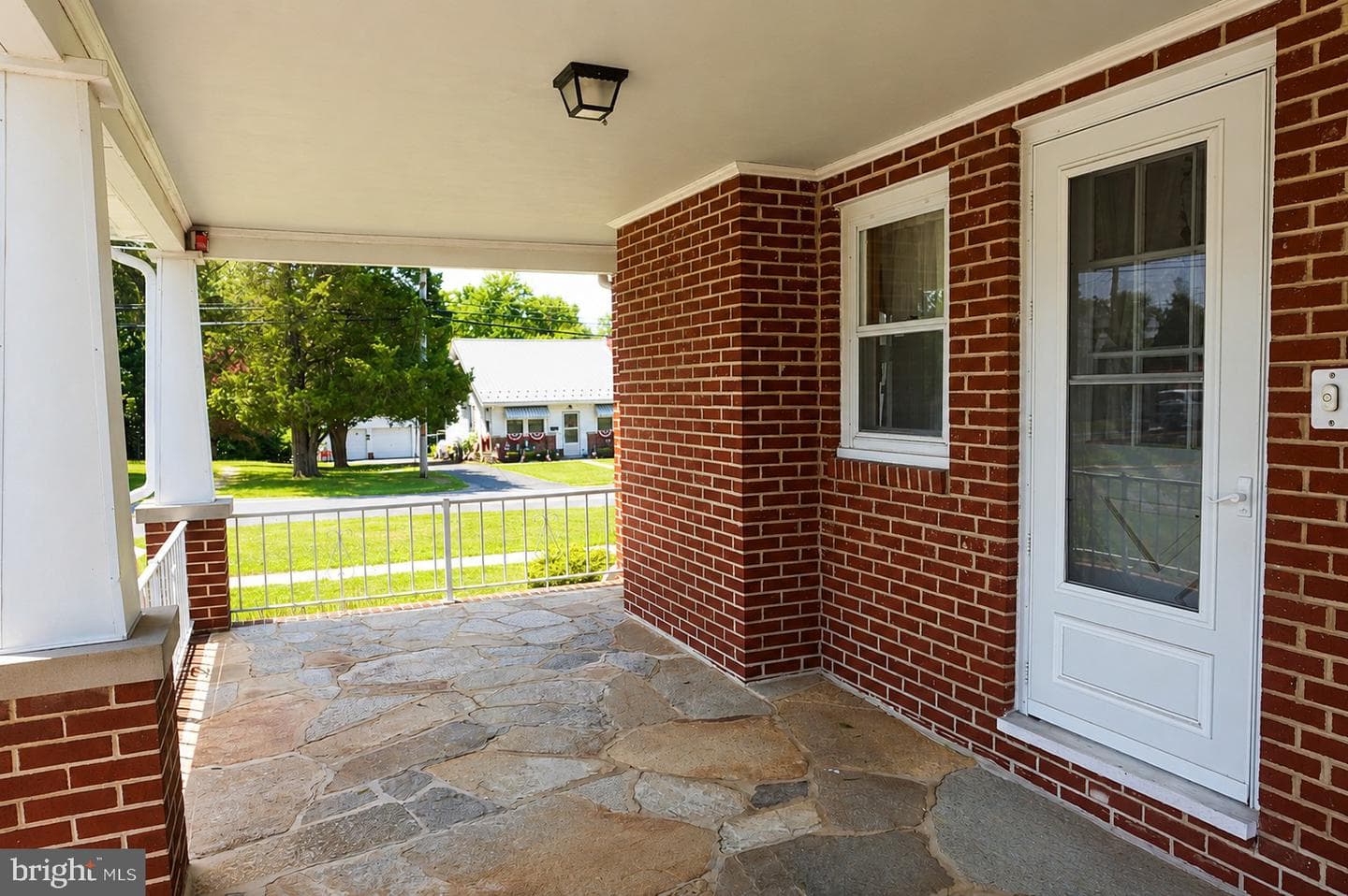 62 W Hanover Street photo 7