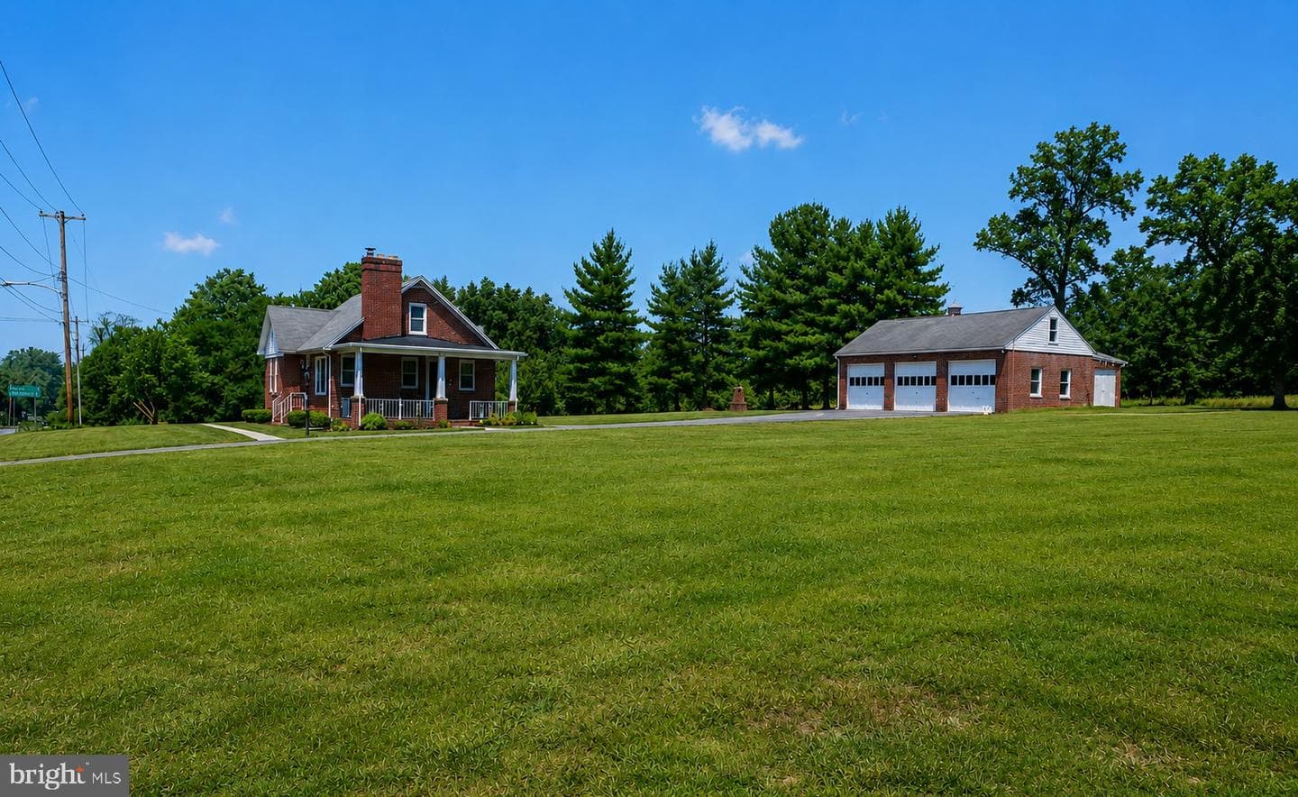 62 W Hanover Street photo 86