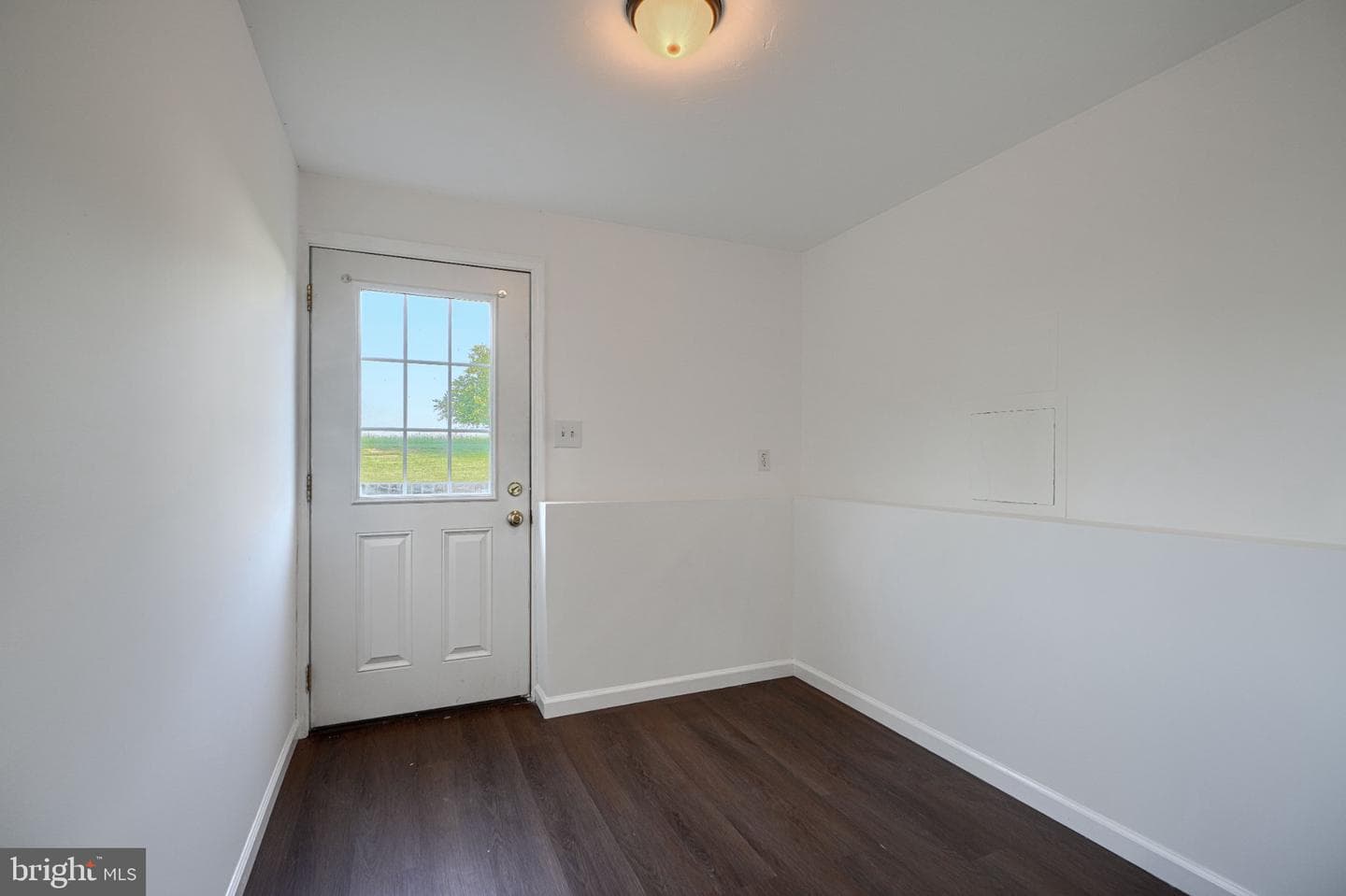 681 Grant Drive photo 34