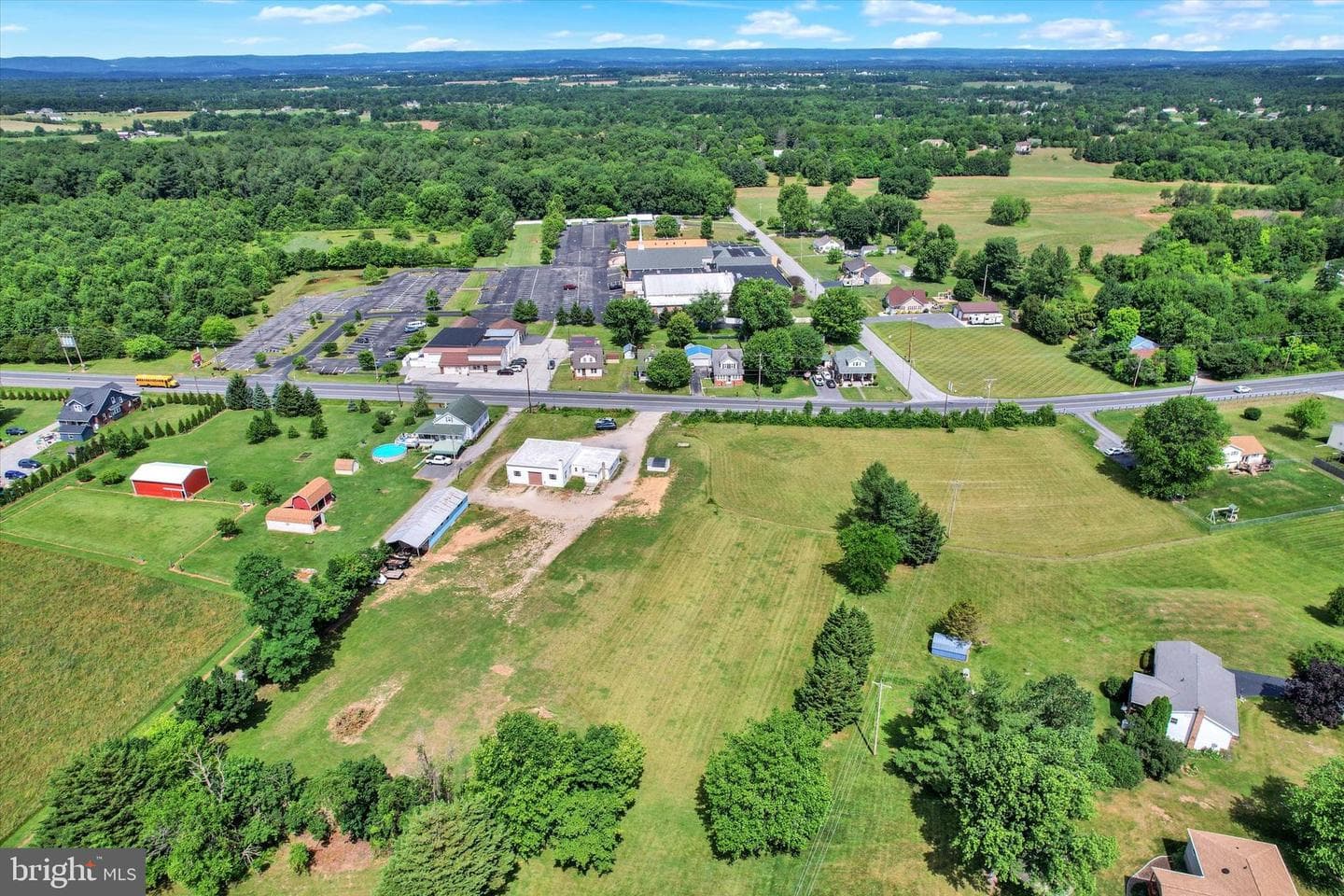 1090 Frederick Pike photo 5
