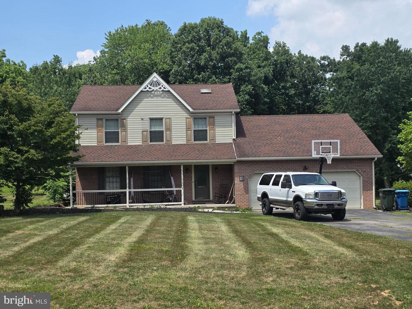 11 Longstreet Drive, East Berlin