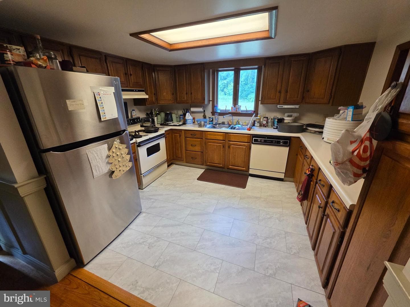 11 Longstreet Drive photo 29