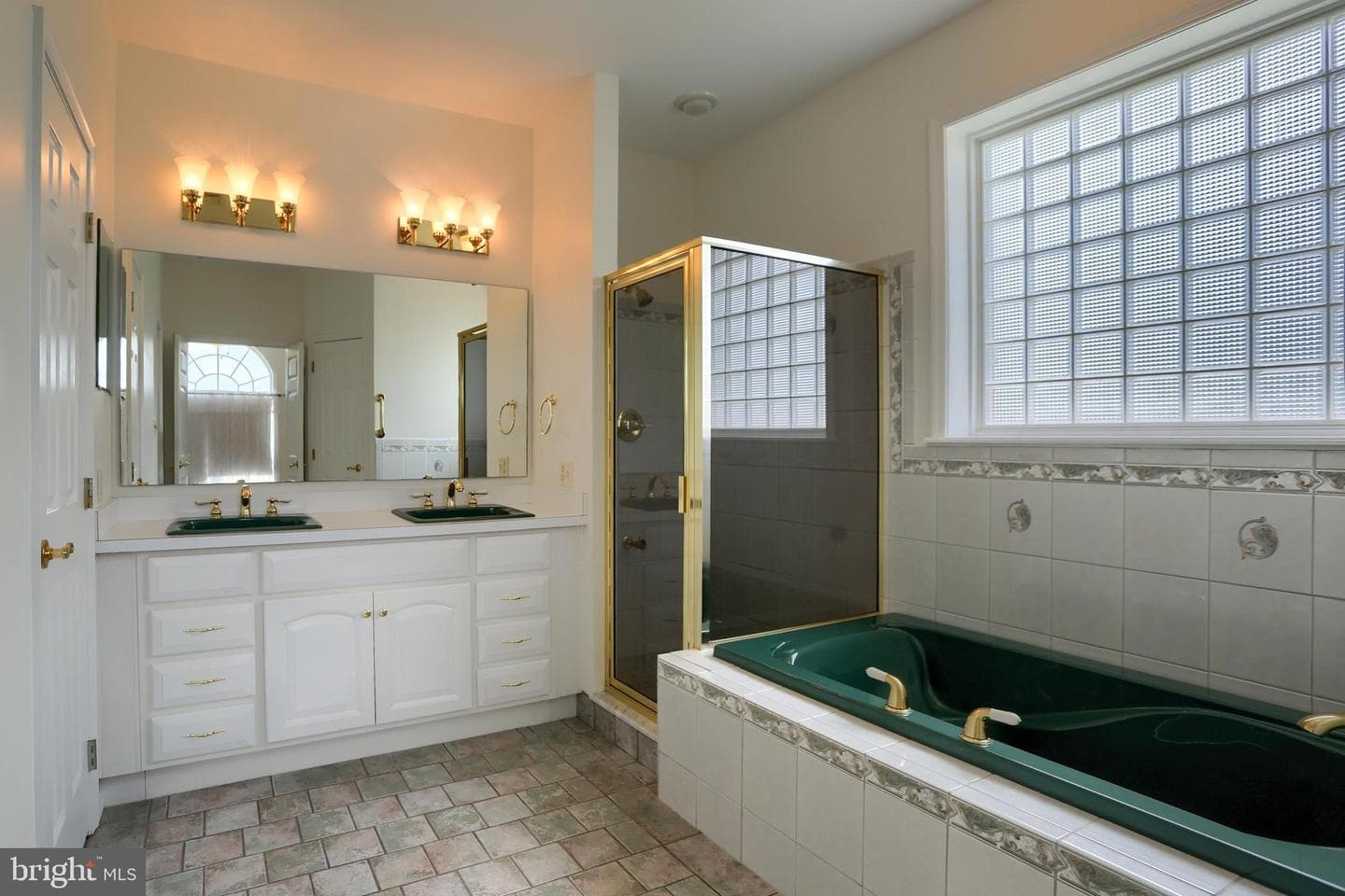 422 Bollinger Road photo 24