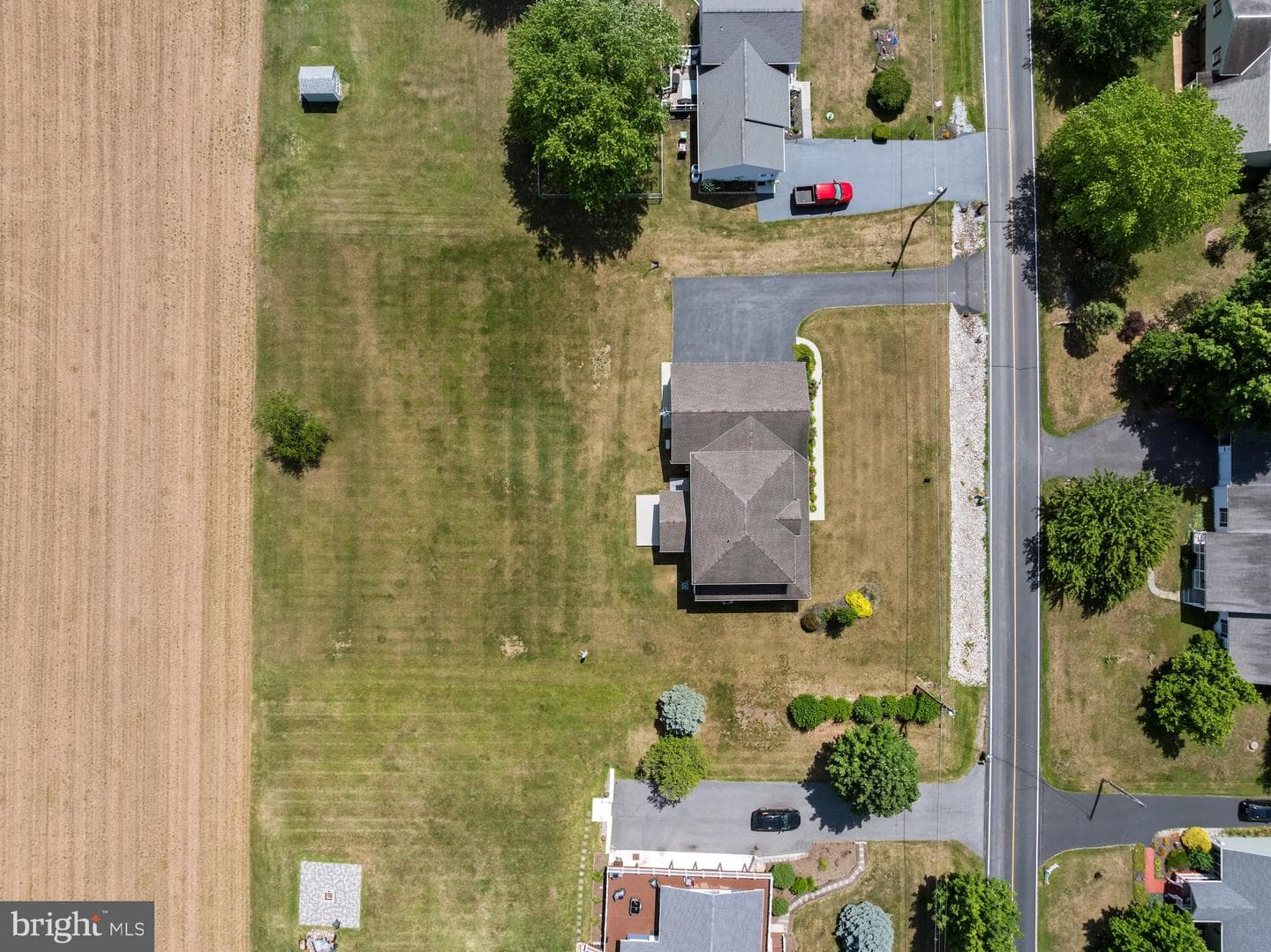 690 Grant Drive photo 55