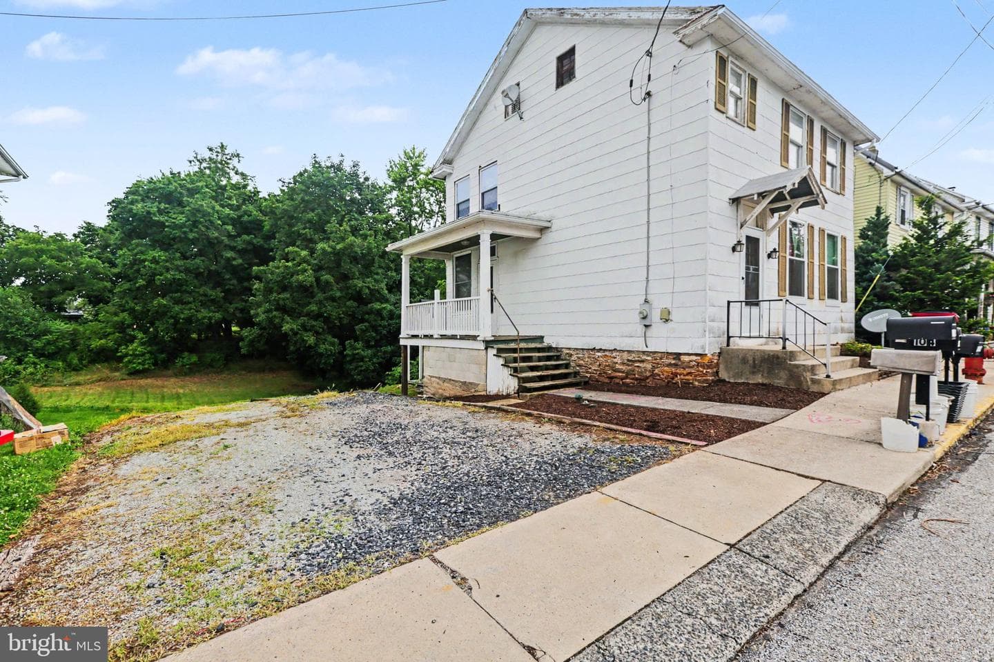 111 Harrisburg Street photo 28