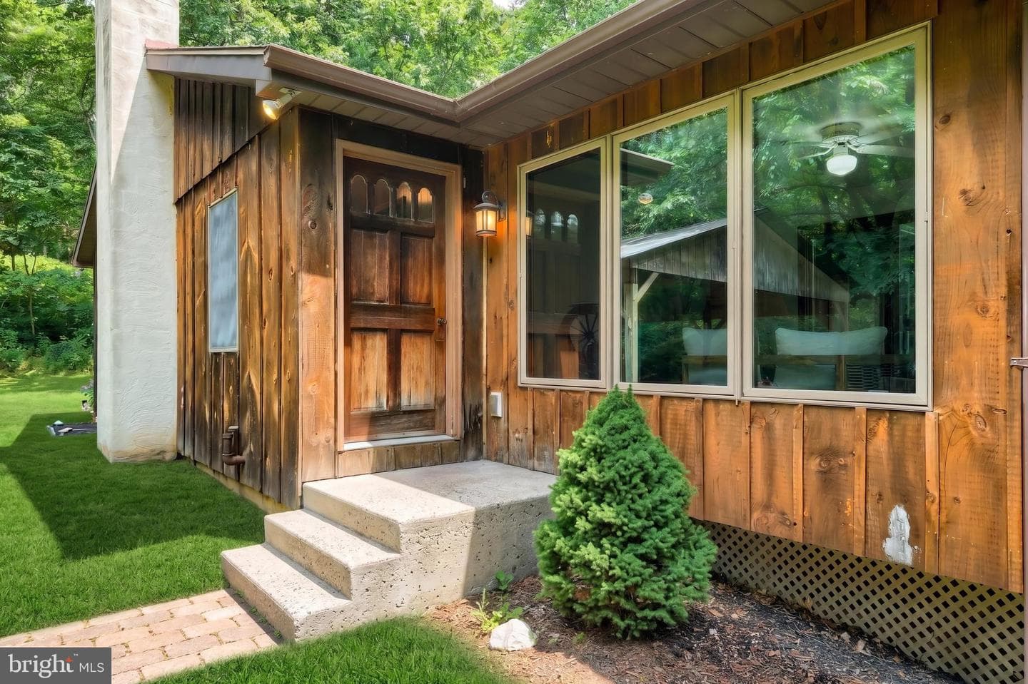 345 Moritz Road photo 17