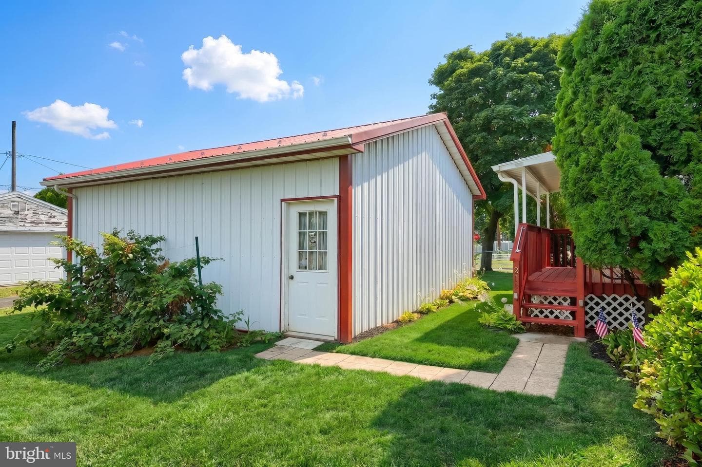216 Lumber Street photo 8