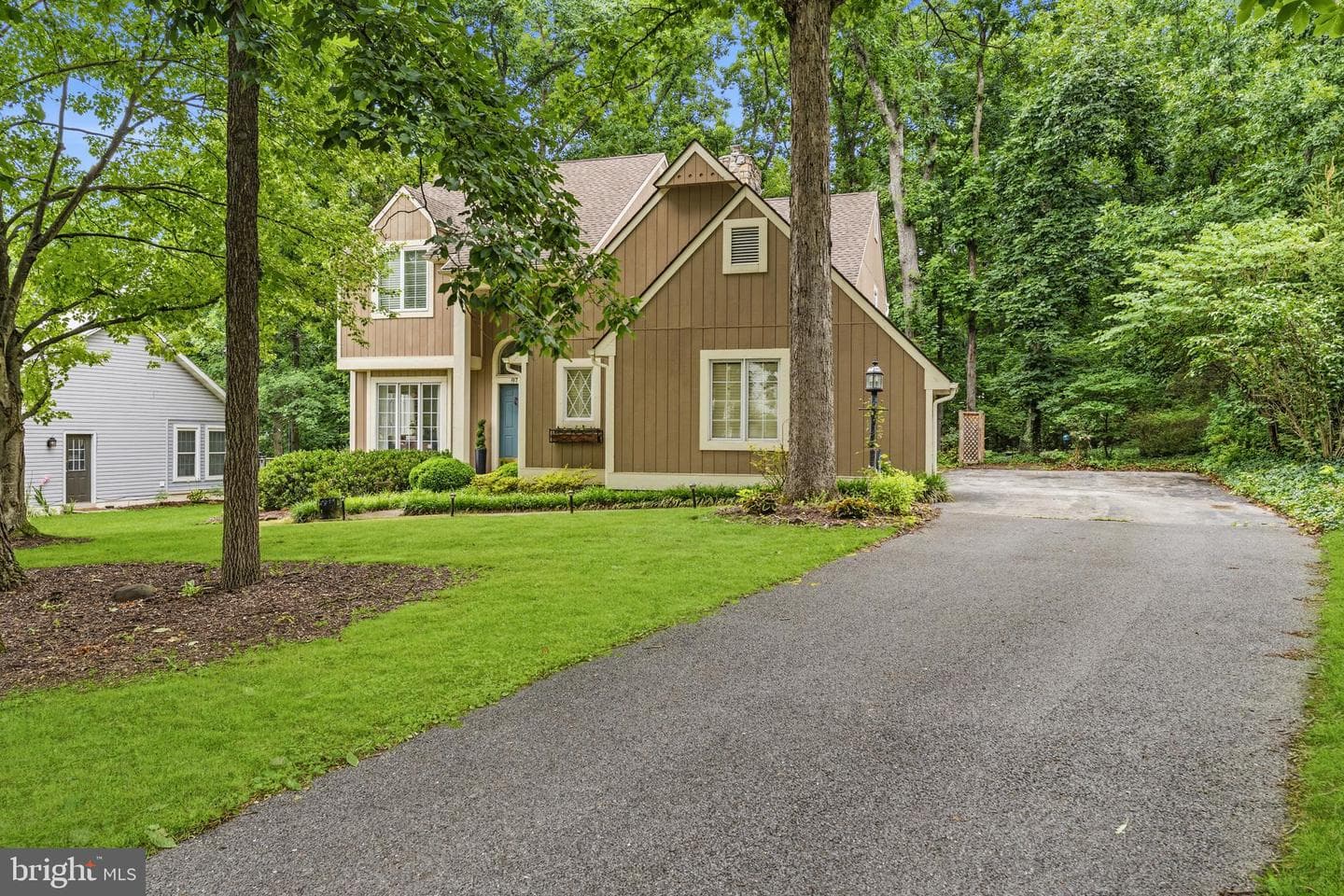 87 Twin Lakes Drive photo 3