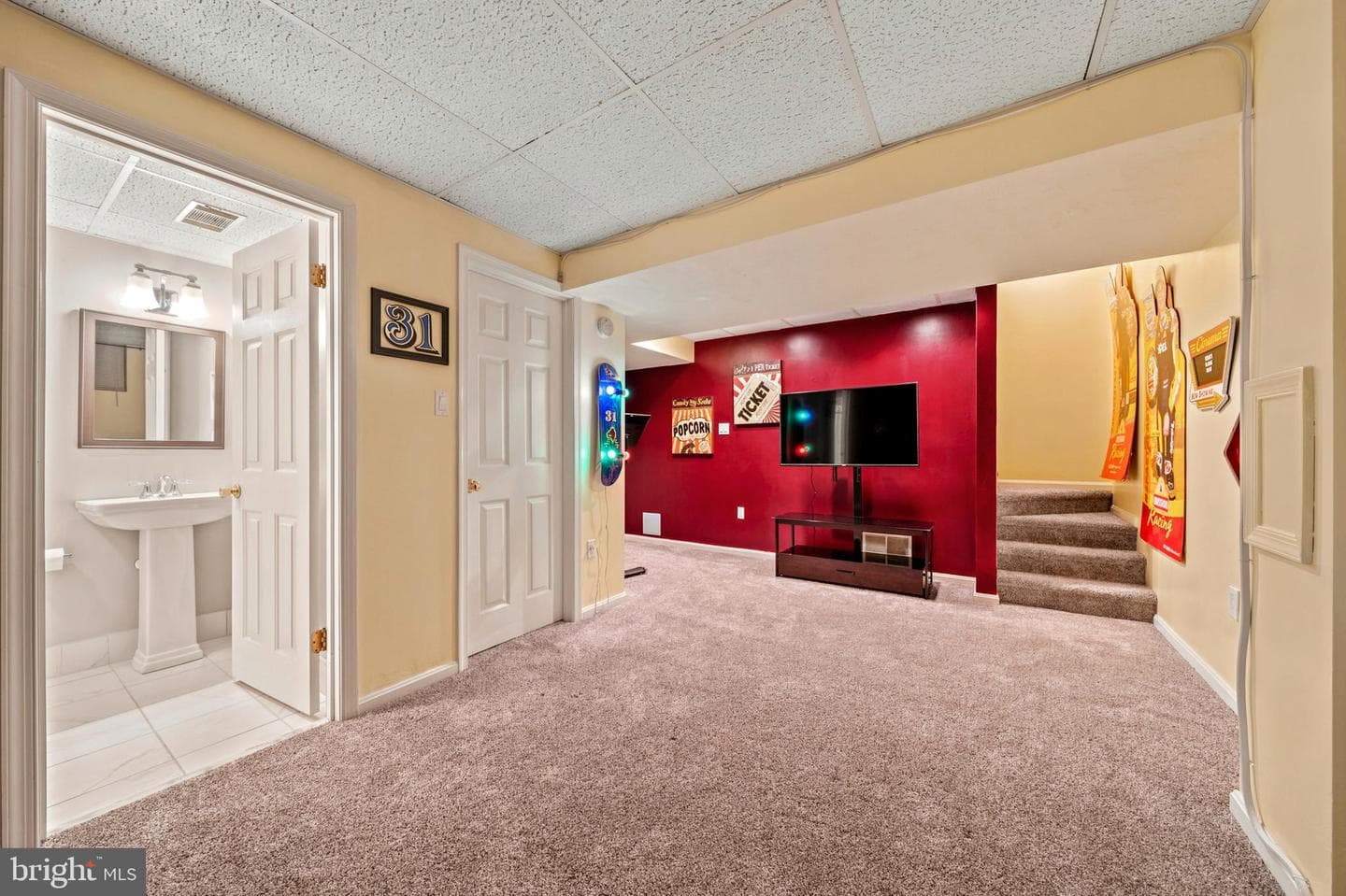 87 Twin Lakes Drive photo 34