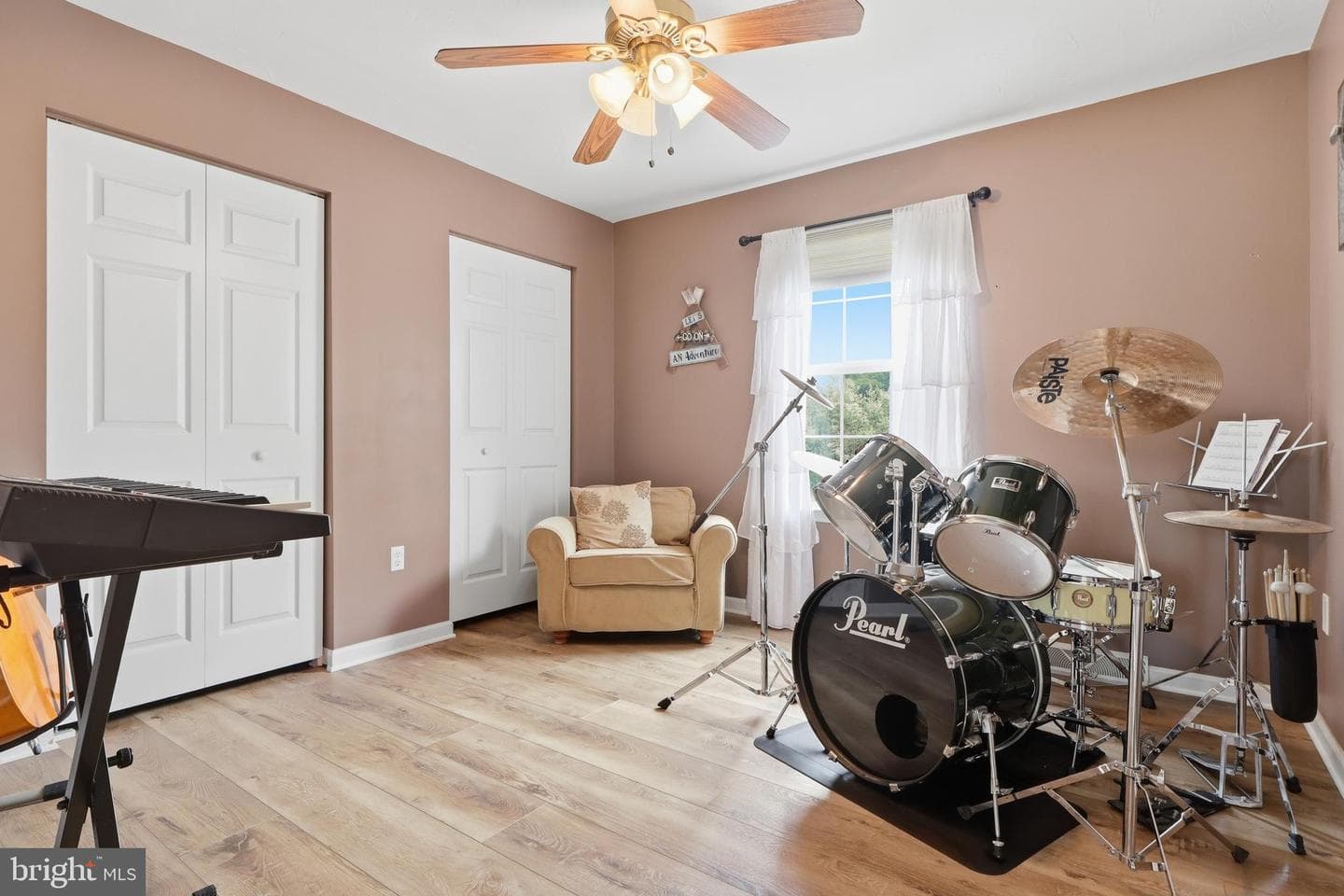 235 N Allwood Drive photo 38