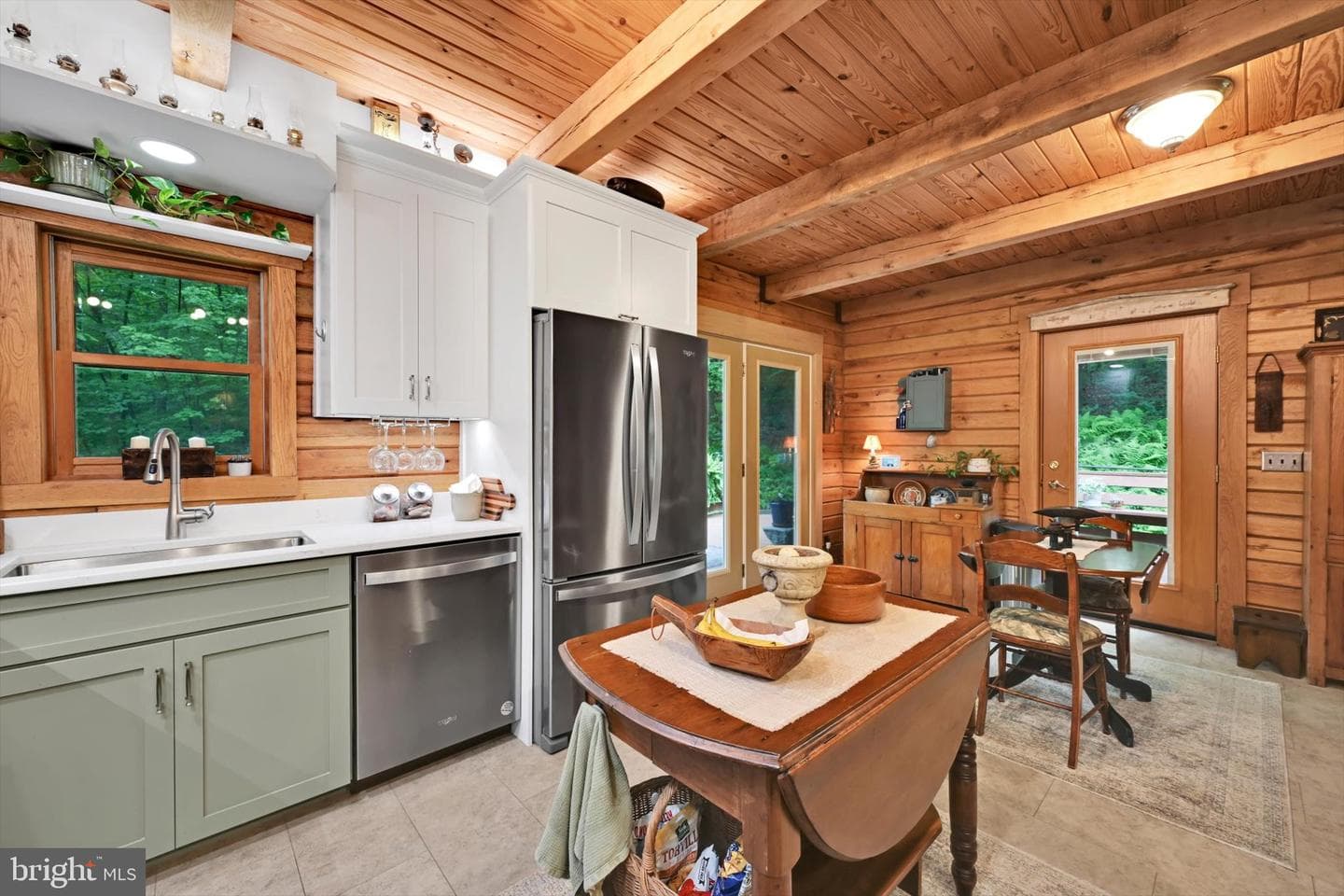 15 Ed Avenue photo 30