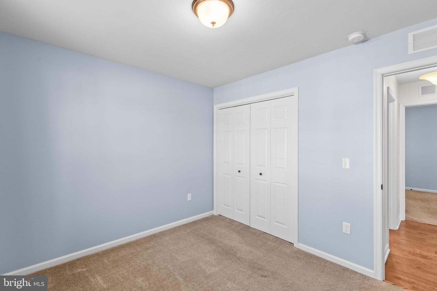 249 Hemlock Drive photo 20