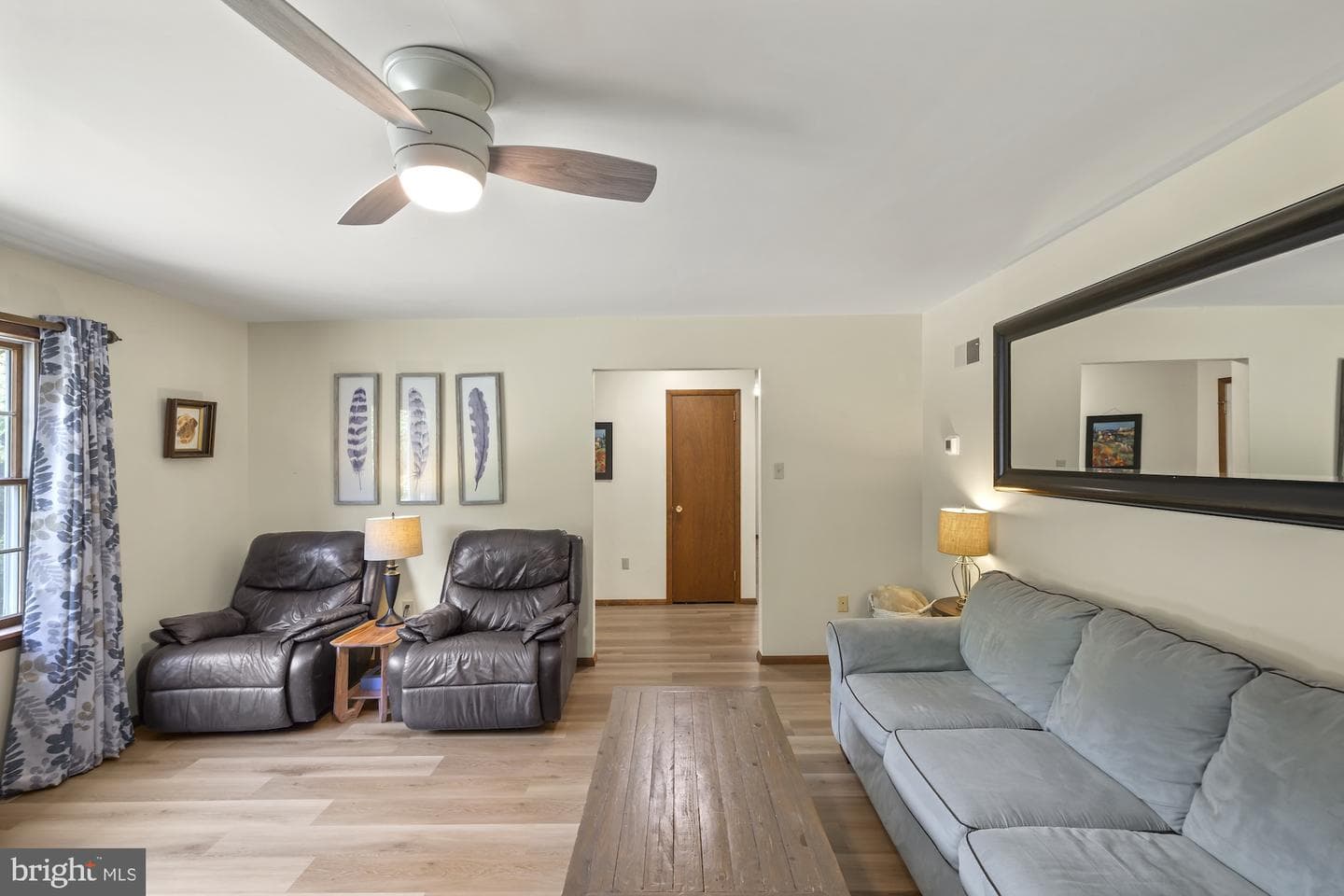 16 Halleck Drive photo 27