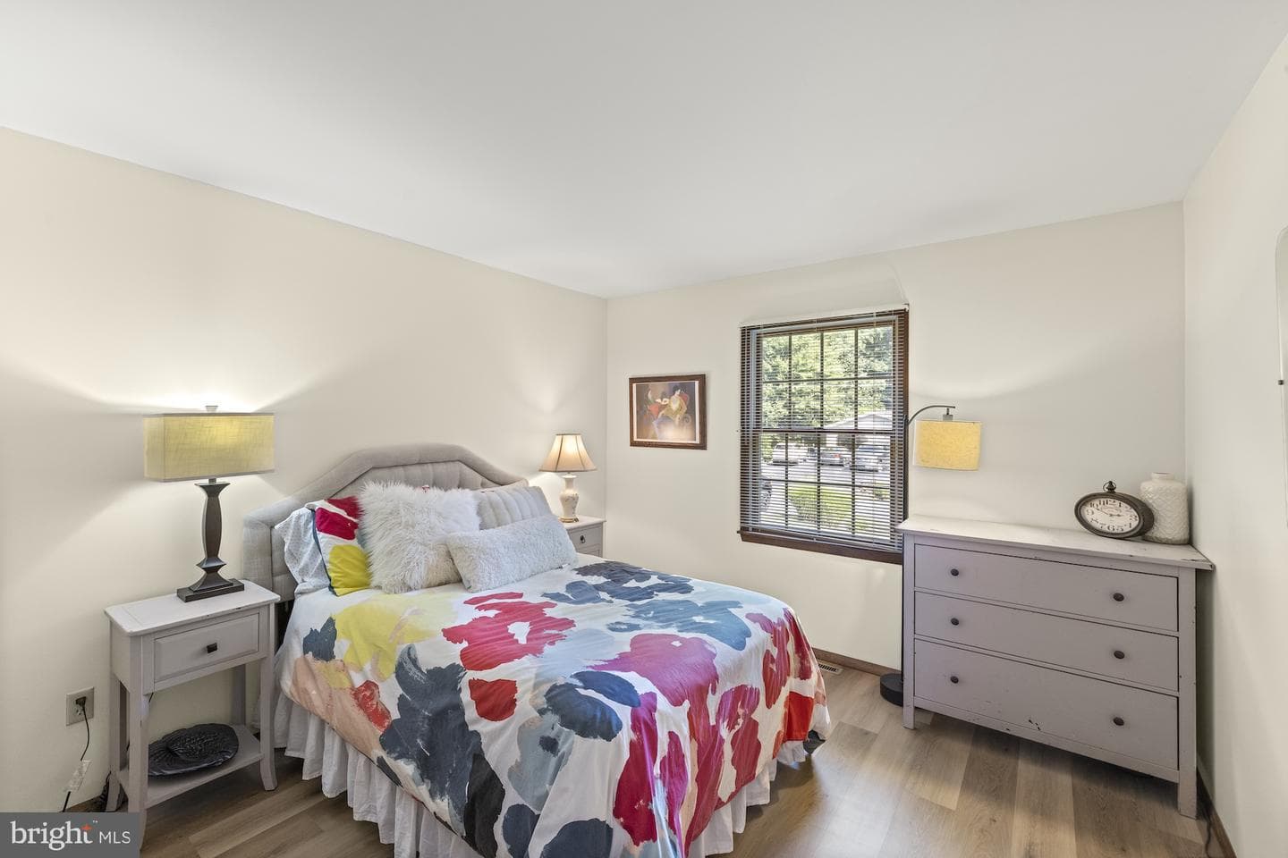 16 Halleck Drive photo 36