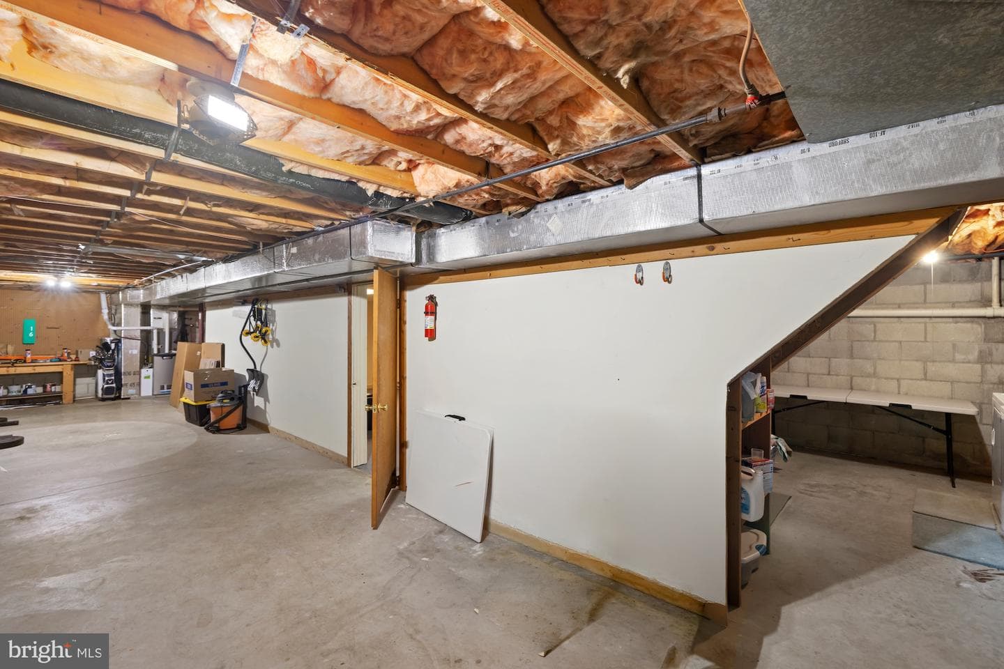 16 Halleck Drive photo 44