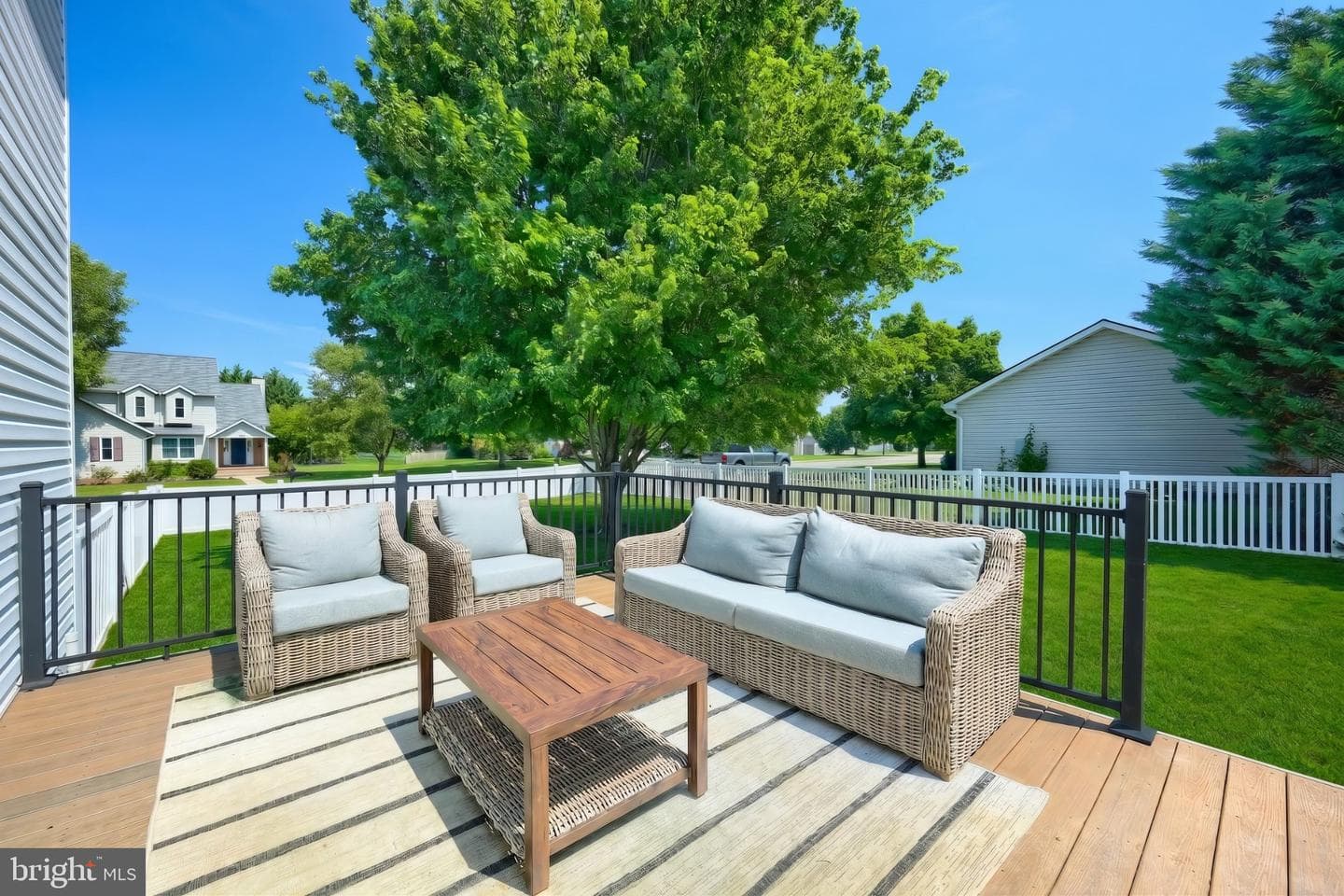 2 Wheaton Drive photo 28