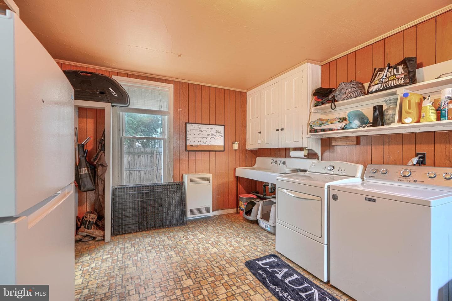 331 North photo 27