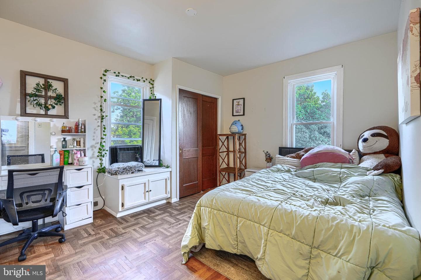 331 North photo 39