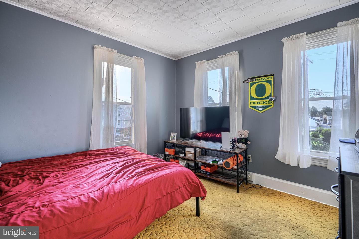 331 North photo 45
