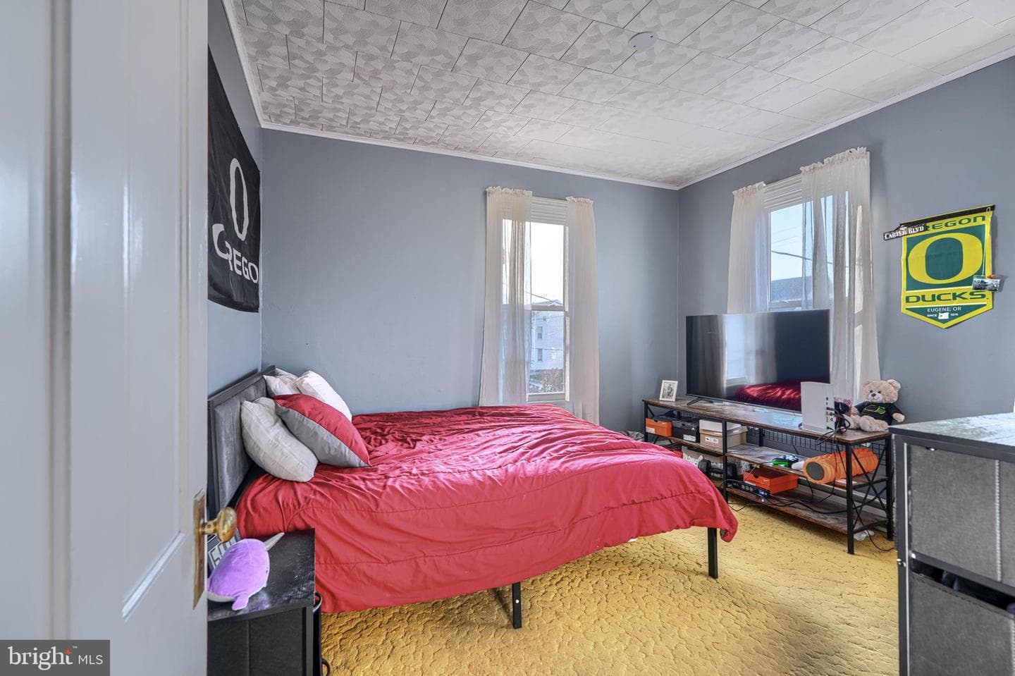 331 North photo 46