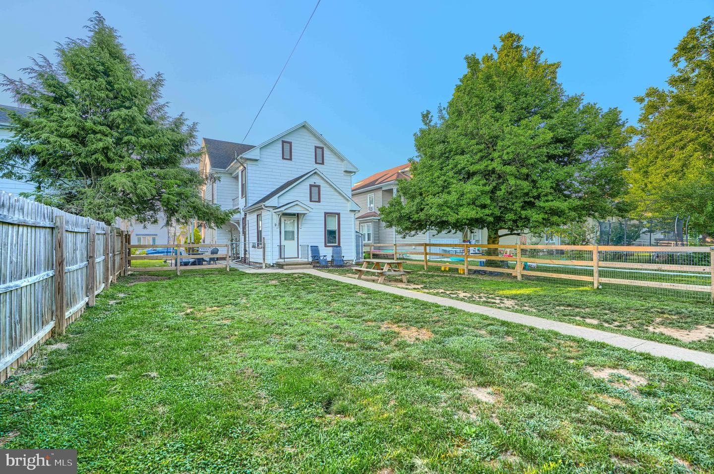 331 North photo 55