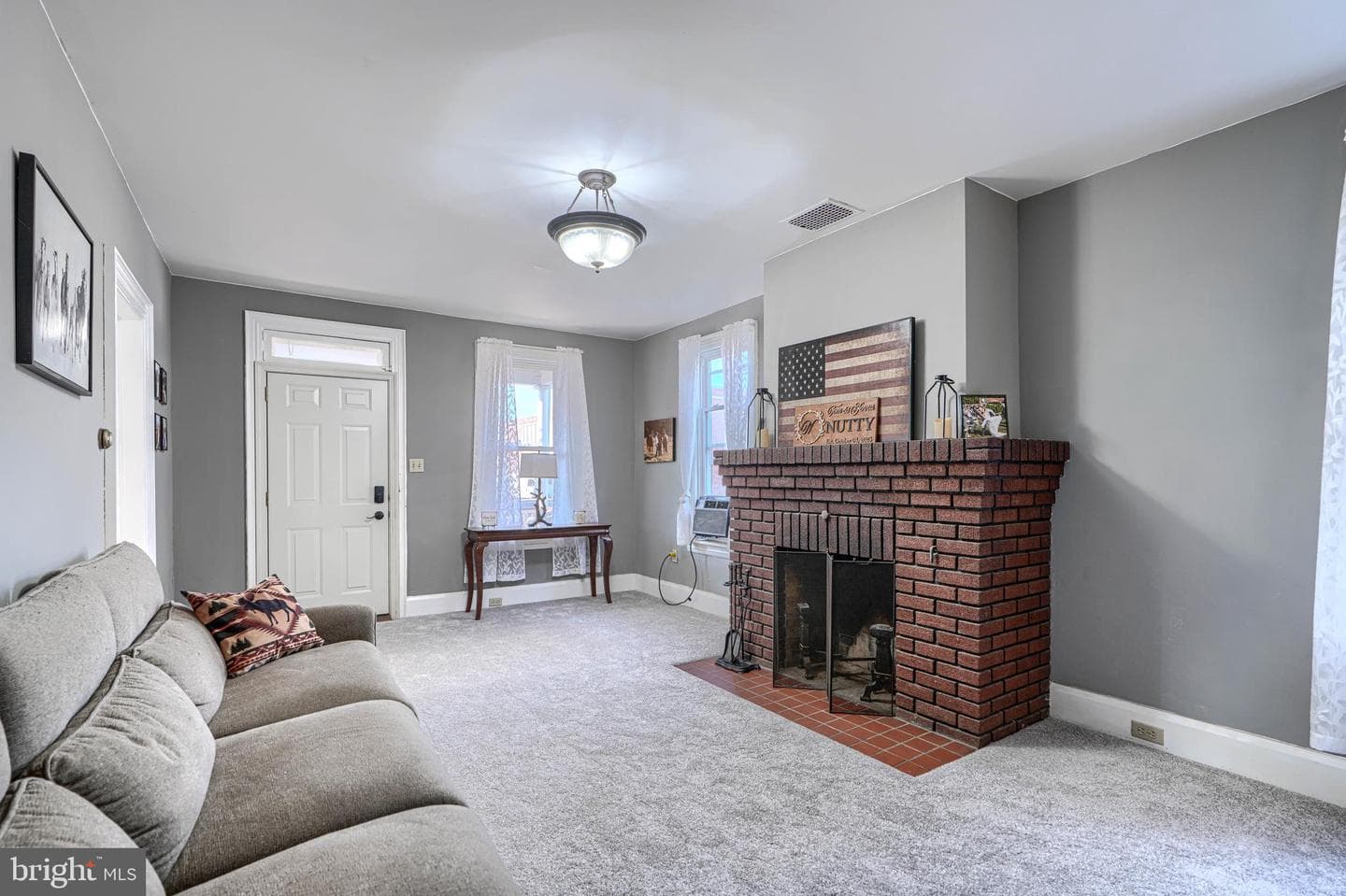 331 North photo 8