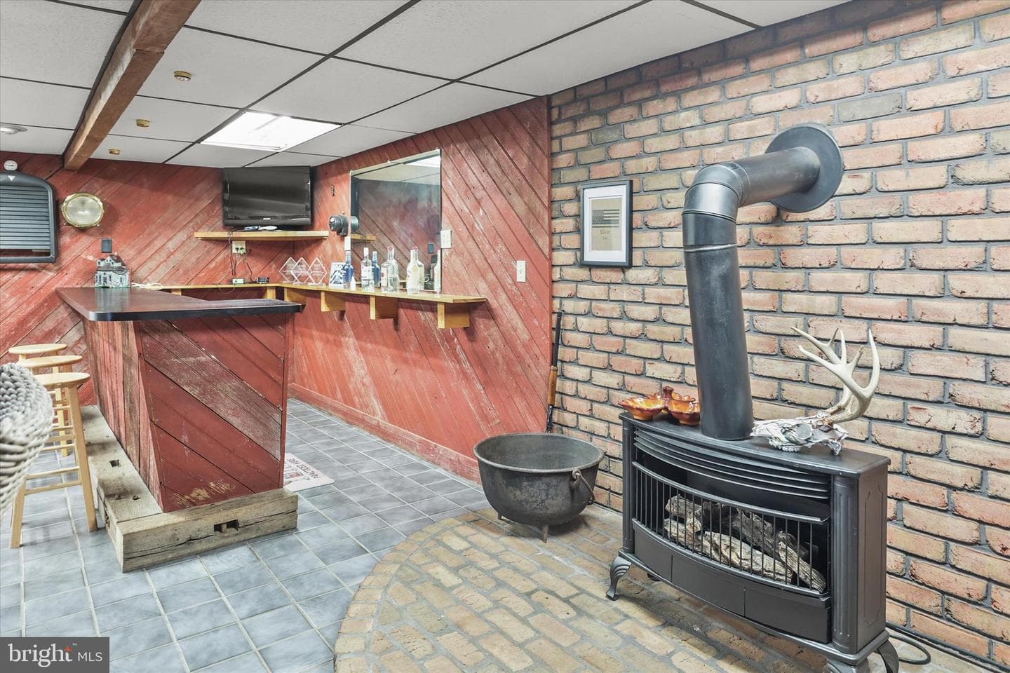 5285 Oxford Road photo 32