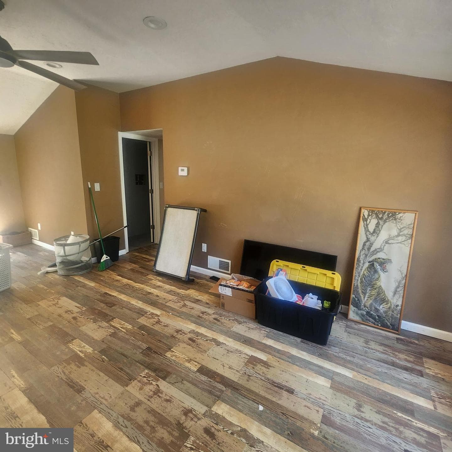 225 Rupp Road photo 16