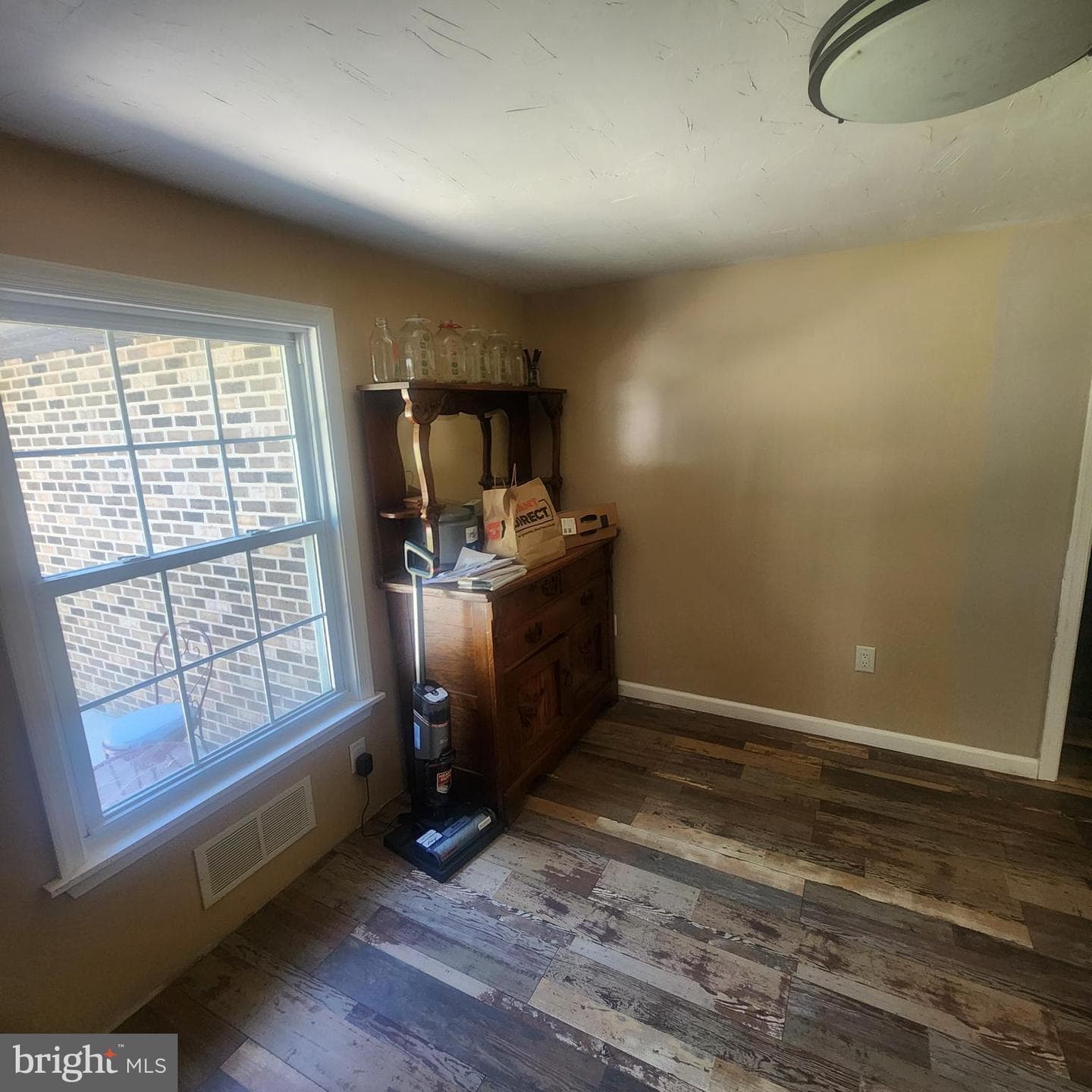 225 Rupp Road photo 19