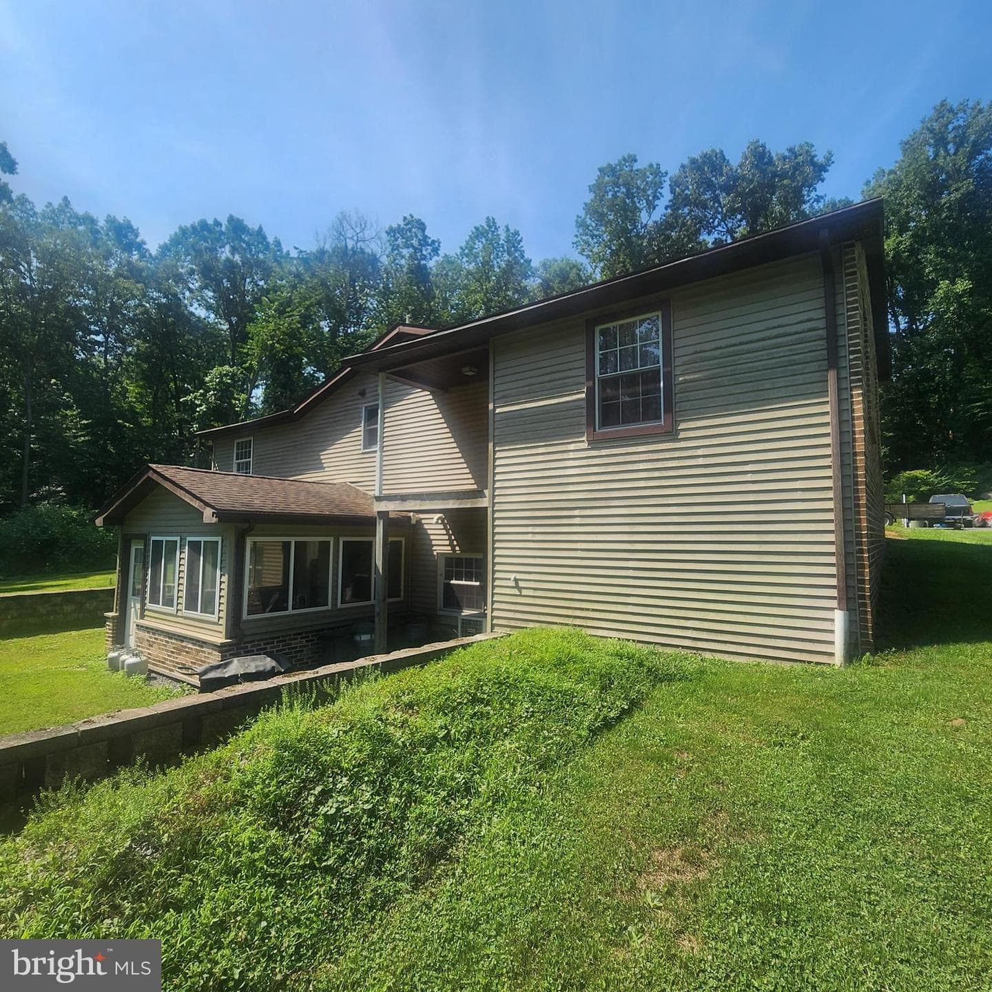 225 Rupp Road photo 6