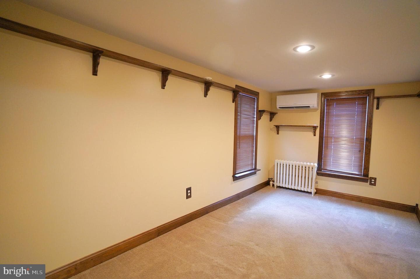 2948 Hanover Pike photo 18