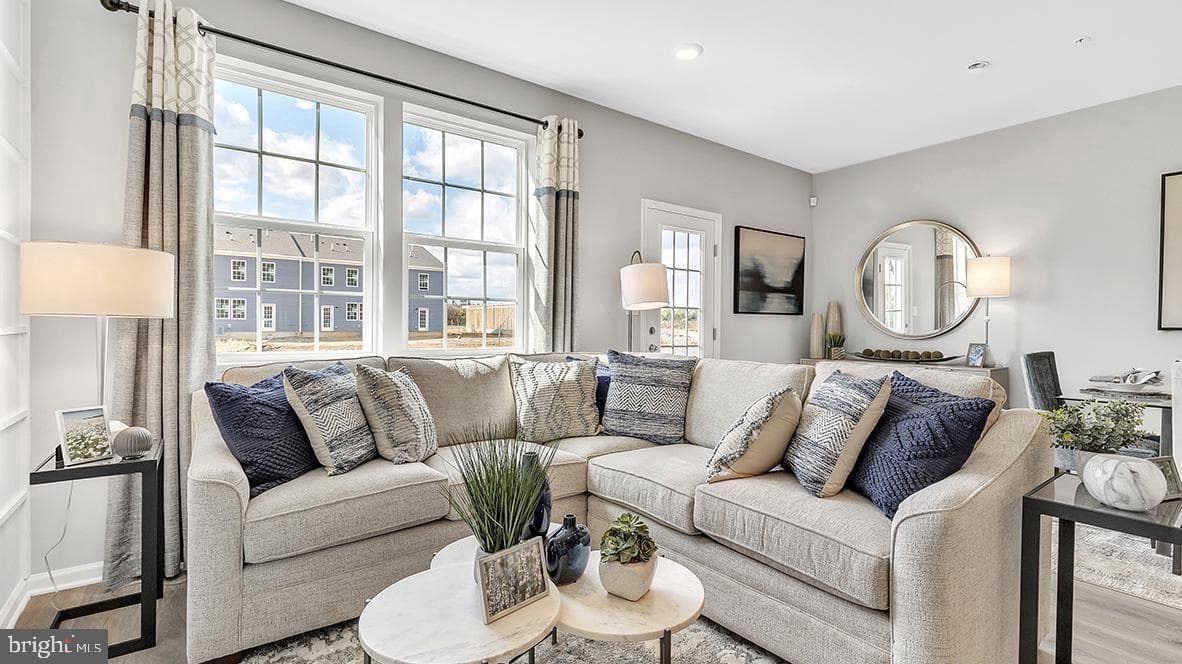 52 Cambridge Court photo 5
