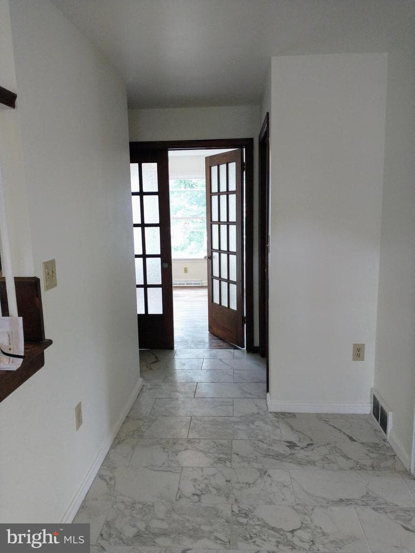 512 Mifflin Boulevard photo 20