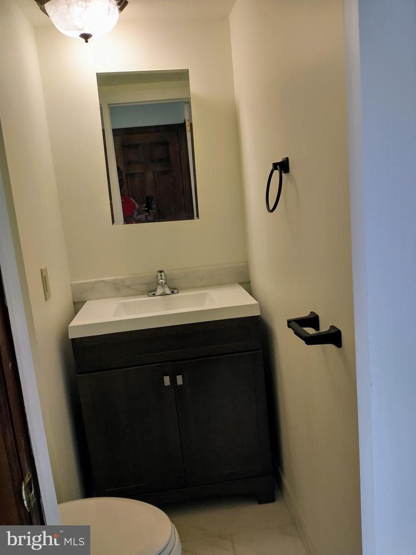 512 Mifflin Boulevard photo 22