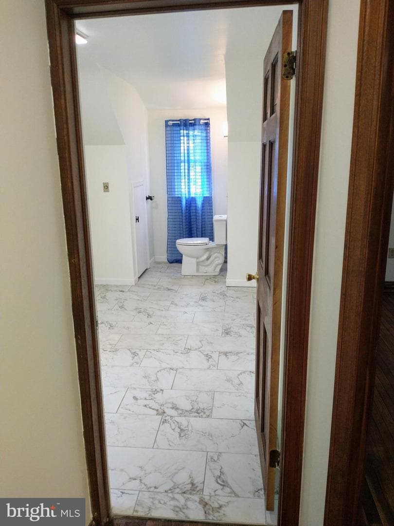 512 Mifflin Boulevard photo 31