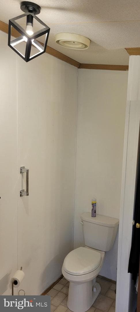1021 Redwood Court photo 15