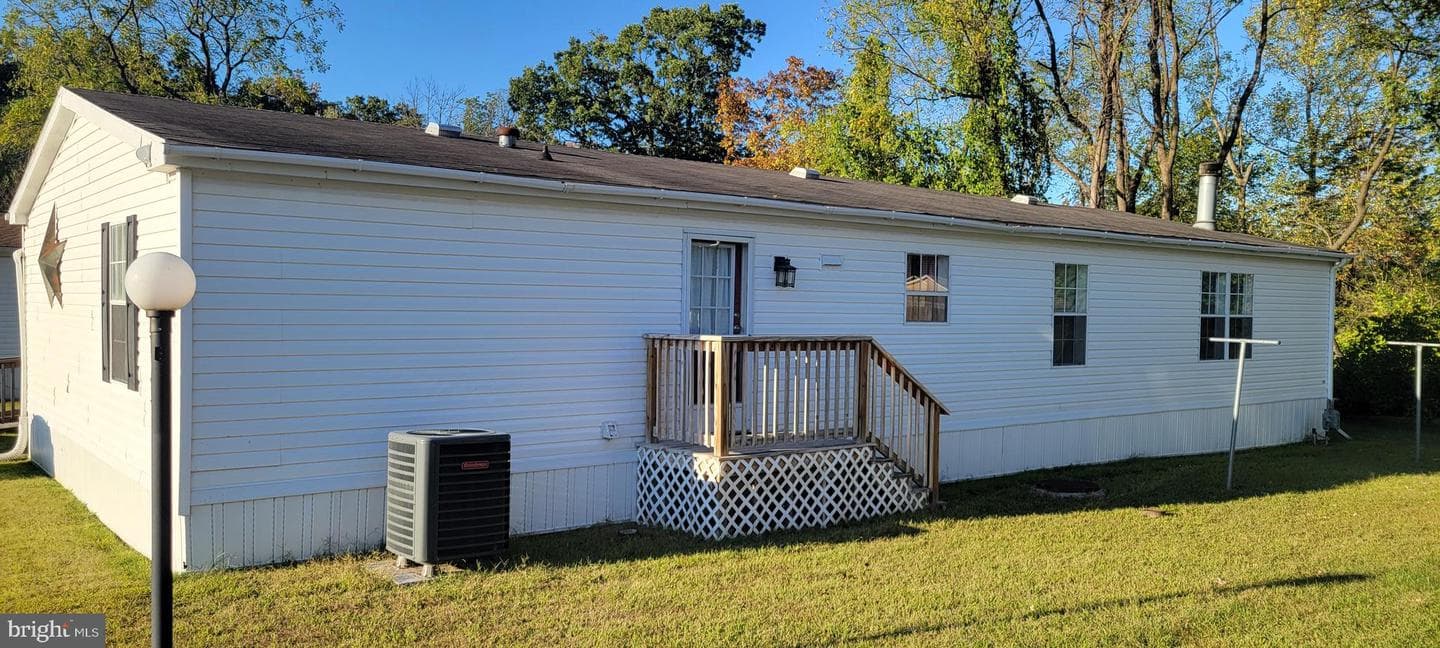 1021 Redwood Court photo 25