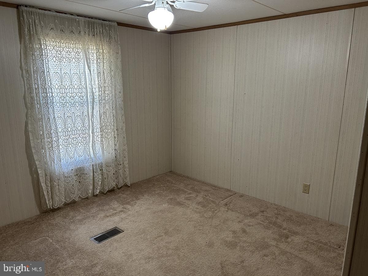 1011 Valley Court photo 11