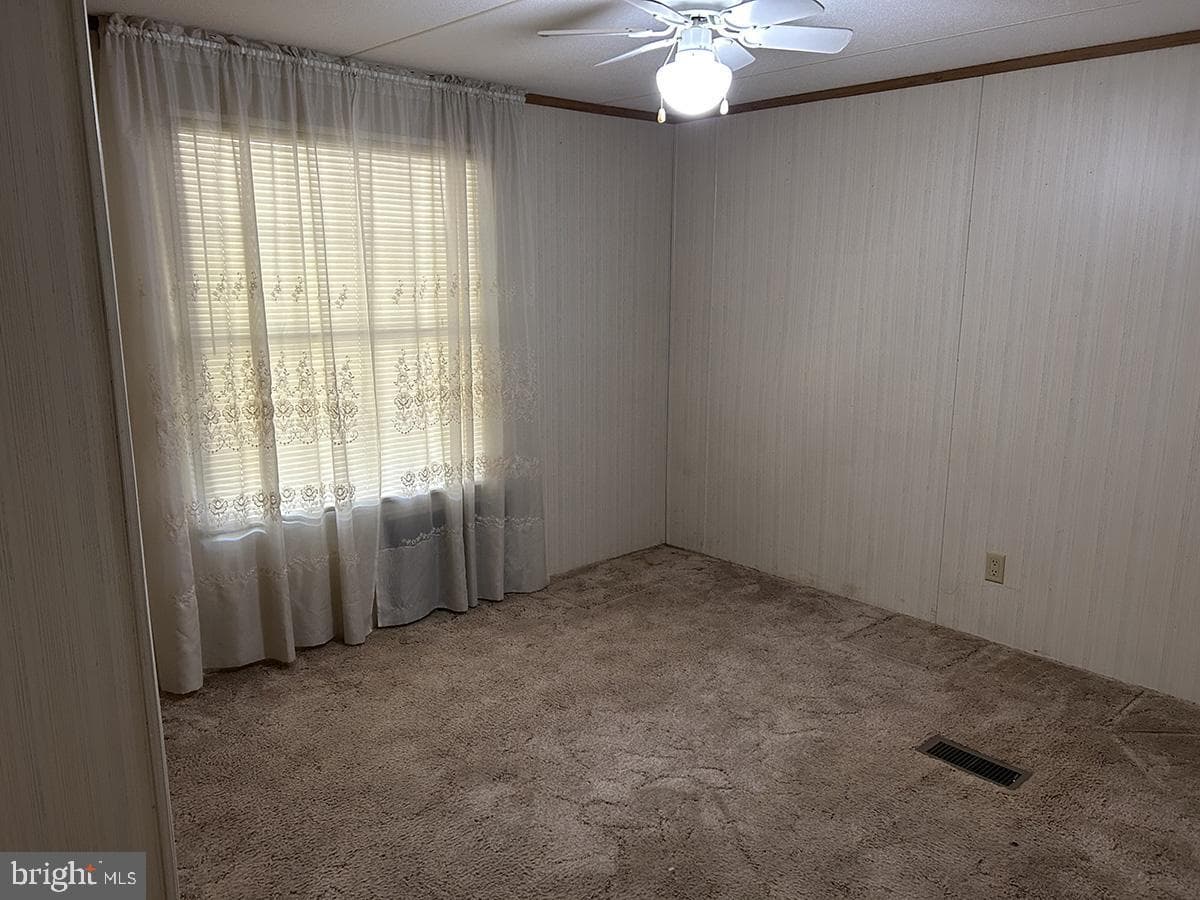 1011 Valley Court photo 12