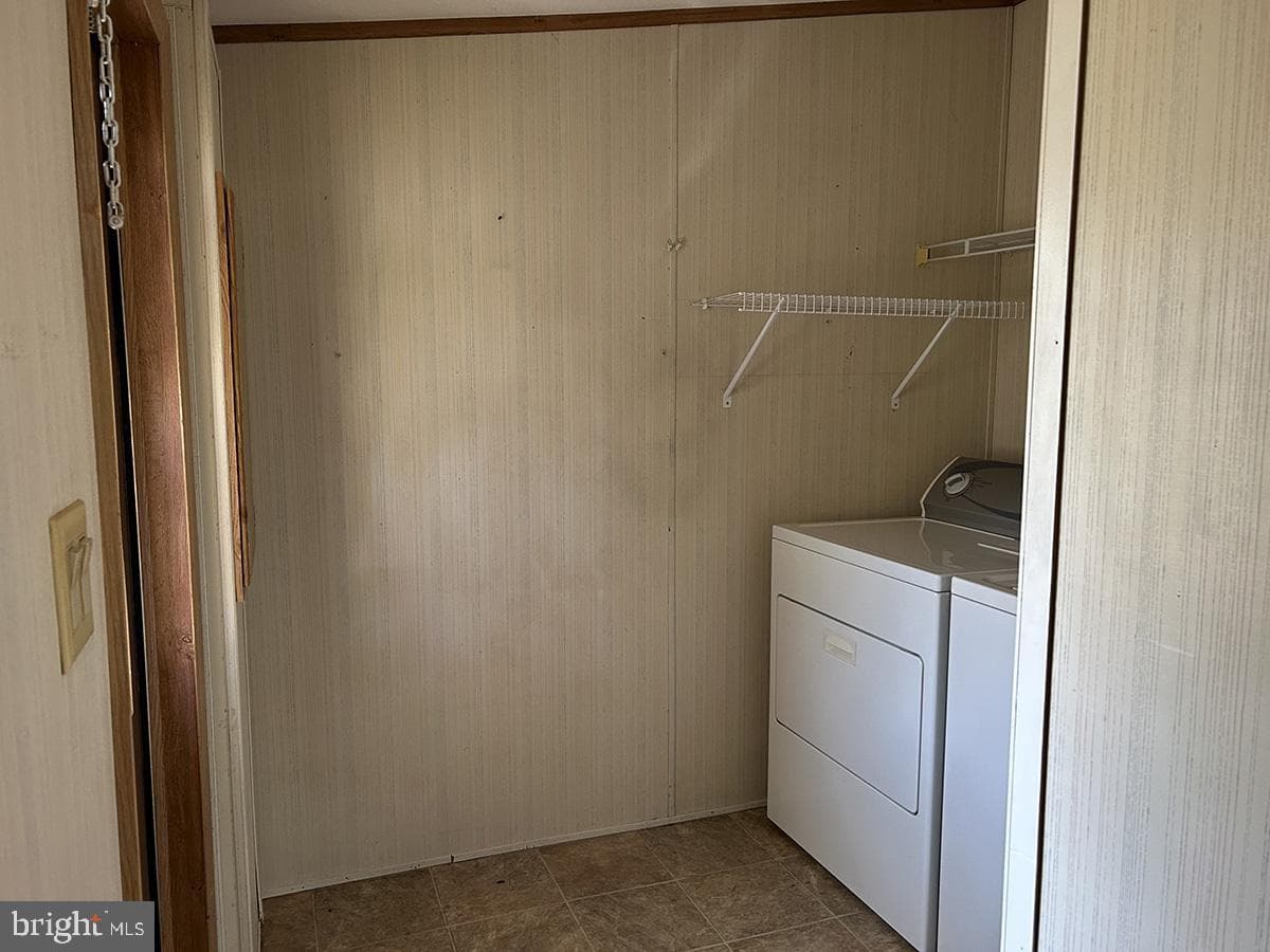 1011 Valley Court photo 17