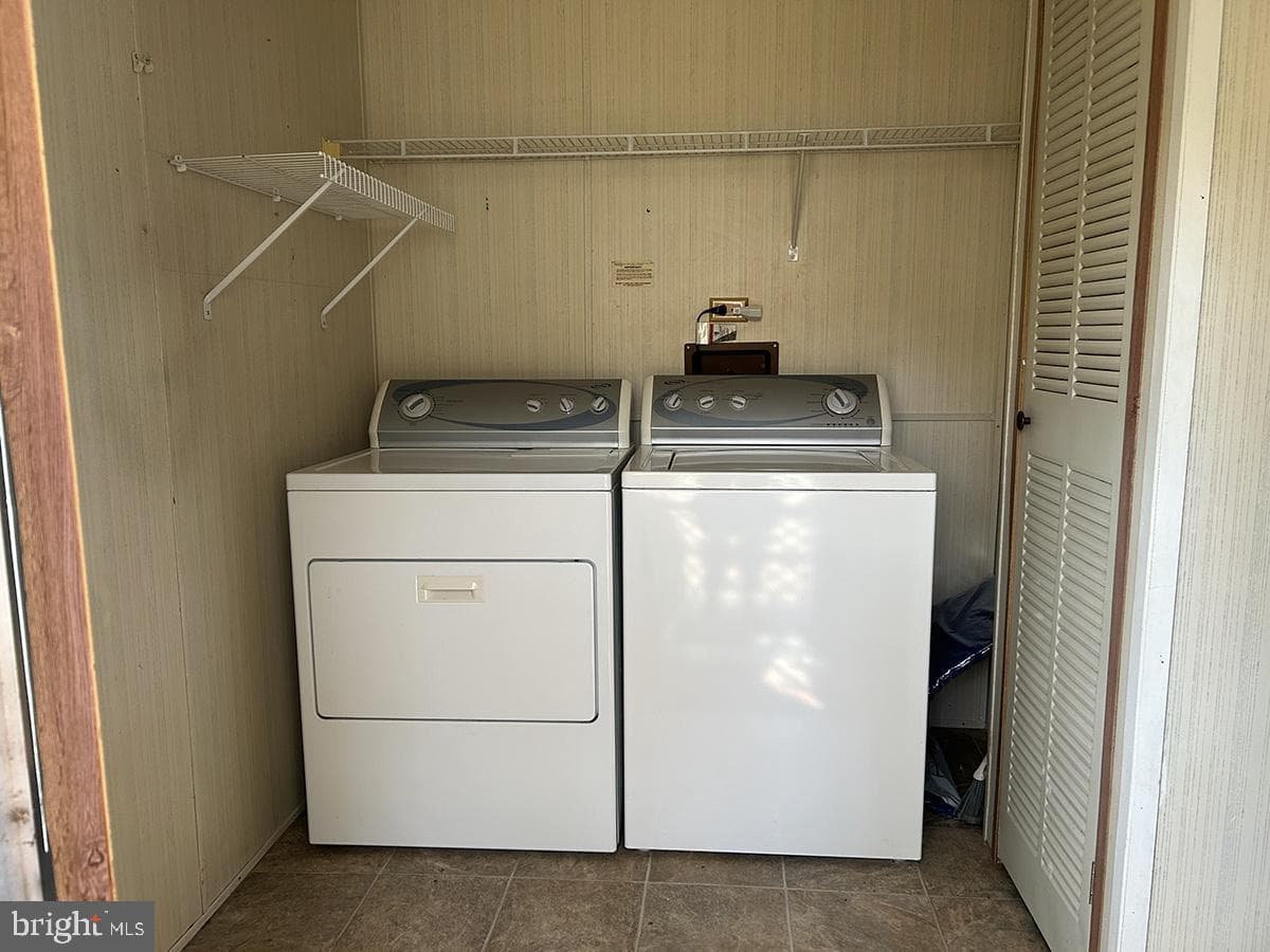 1011 Valley Court photo 18