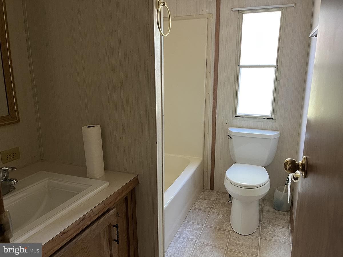 1011 Valley Court photo 9