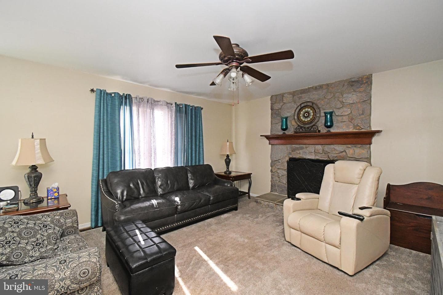 306 Kingston Drive photo 14