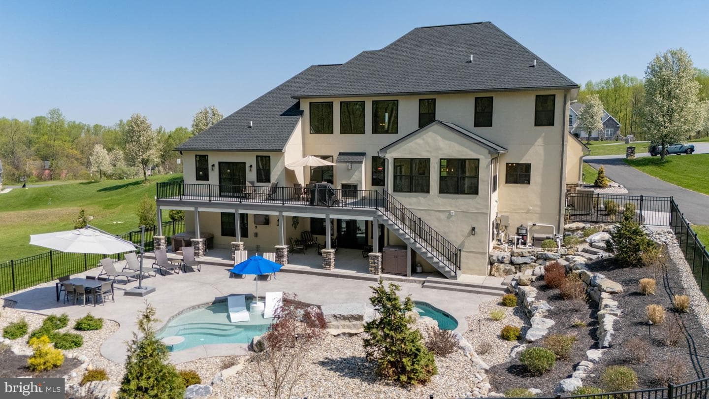233 European Drive, Fleetwood