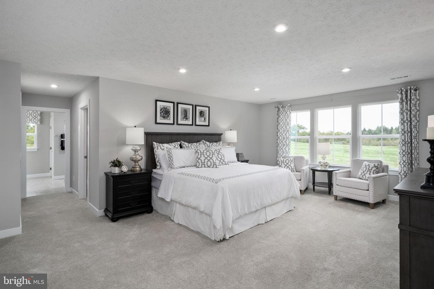 90 Dithridge Drive photo 5