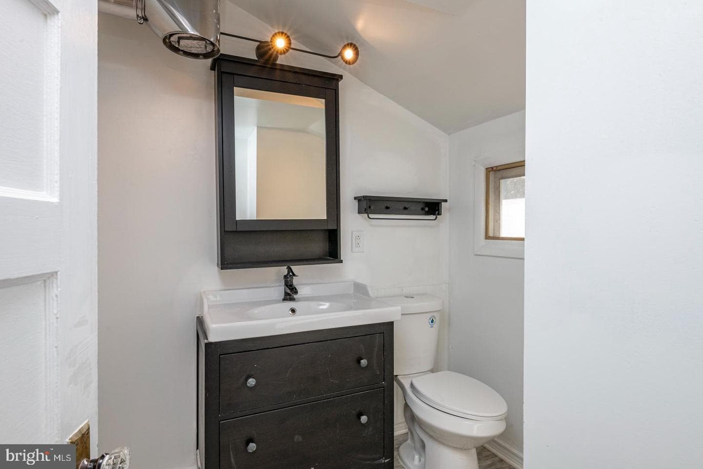 202 Water Street photo 15