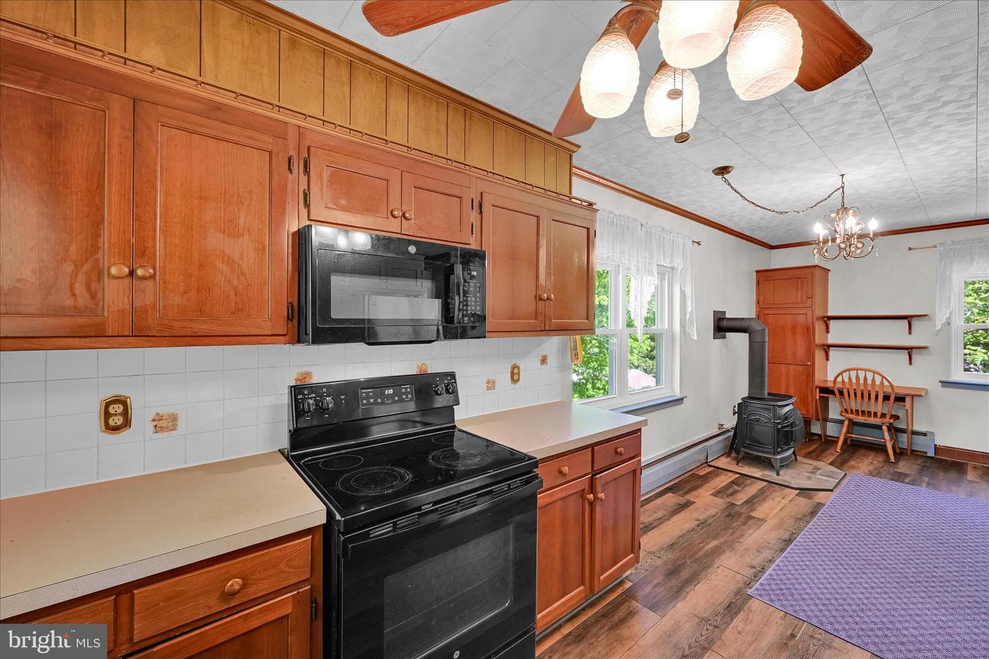 147 Walnut Street photo 12