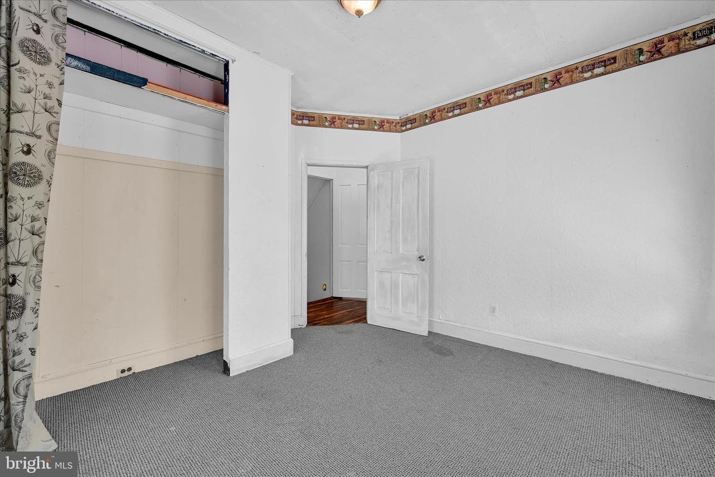 147 Walnut Street photo 19