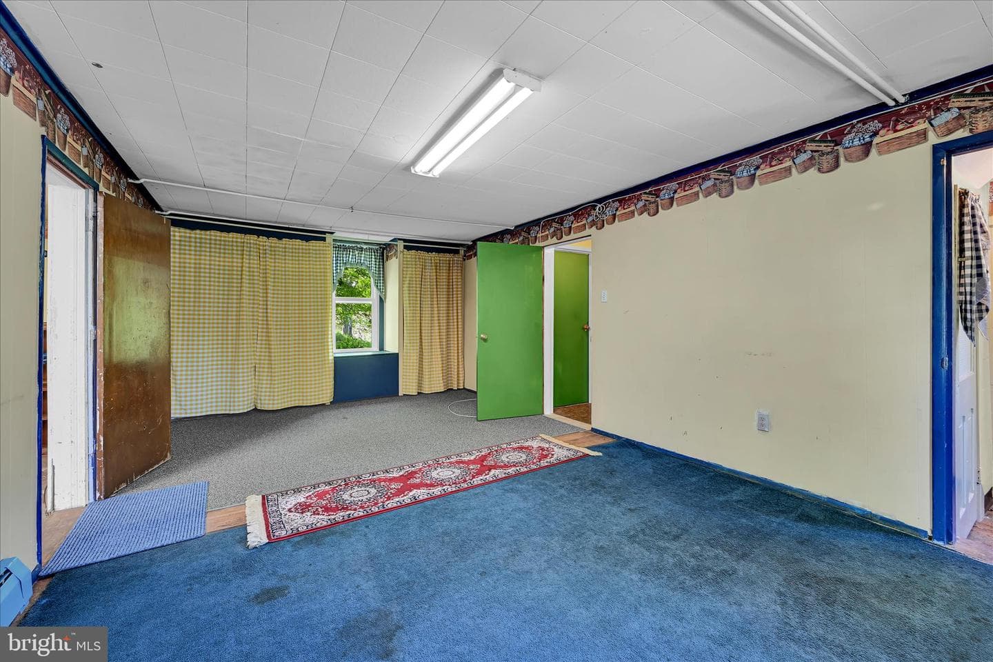 147 Walnut Street photo 37
